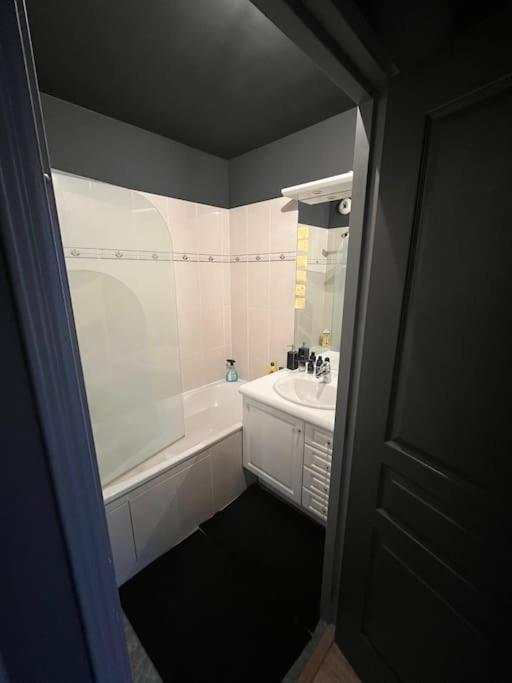 Appartement Cosy Le Chesnay Le Chesnay  Luaran gambar